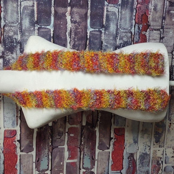 Artisan Crafted Eyelash Fringe Scarf - Picture 1 of 3